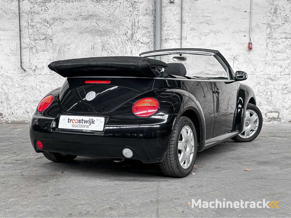 Volkswagen New Beetle Cabriolet 1.4 Turin 75PS 2003, TH-271-J