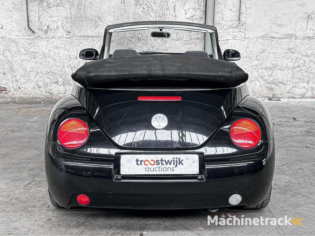 Volkswagen New Beetle Cabriolet 1.4 Turin 75PS 2003, TH-271-J