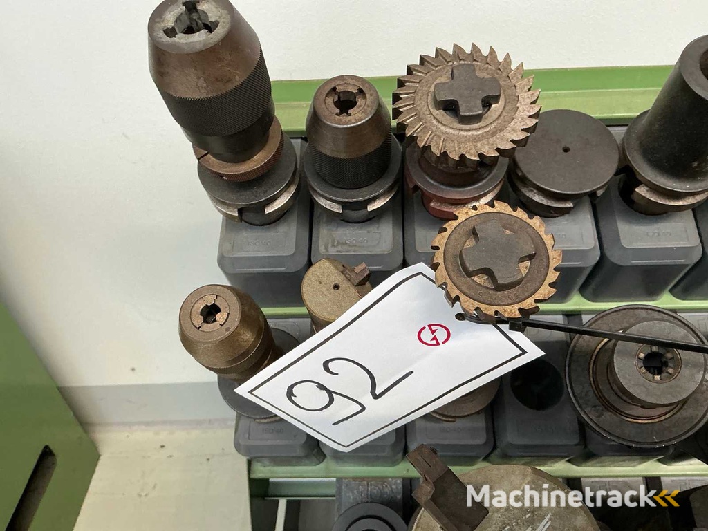 Lot BT40 Tool Holders