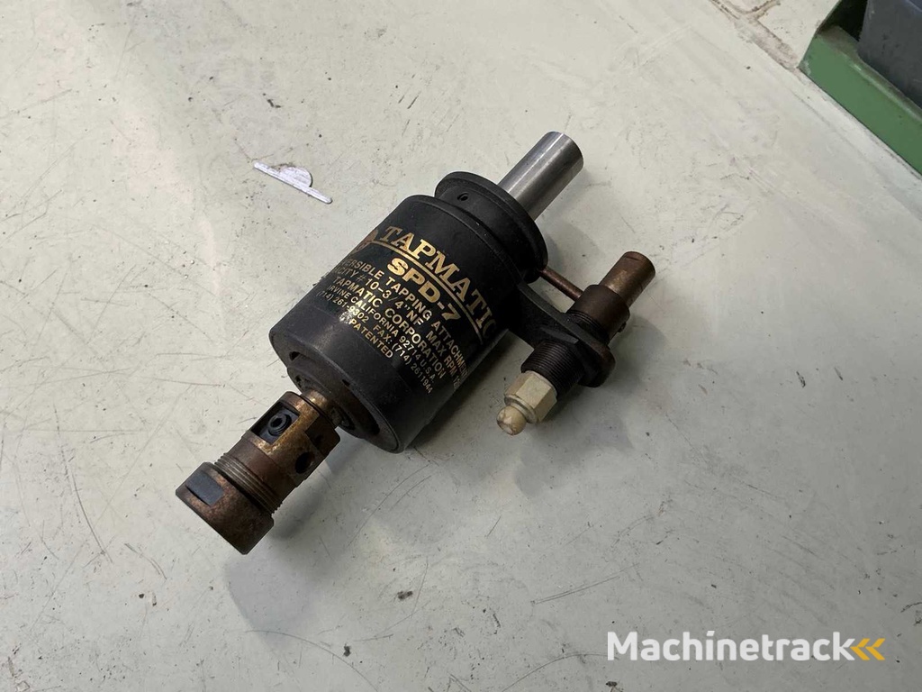 Lot BT40 Tool Holders