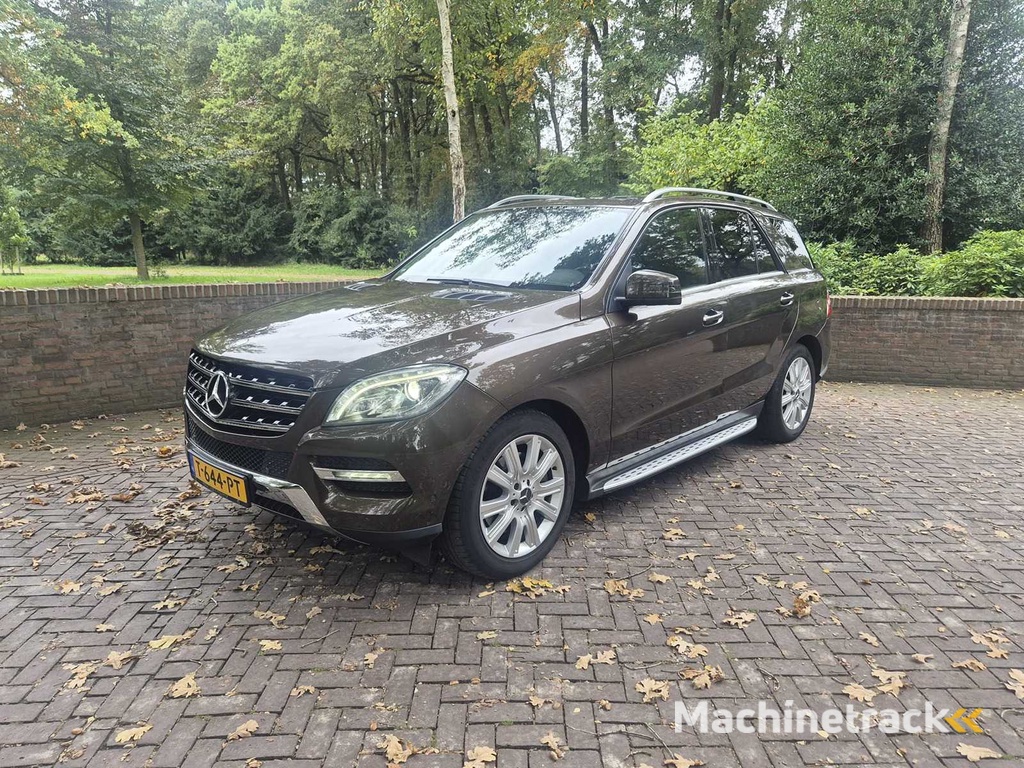 Mercedes-Benz - 2012 - M-Klasse - 350 - T-644-PT