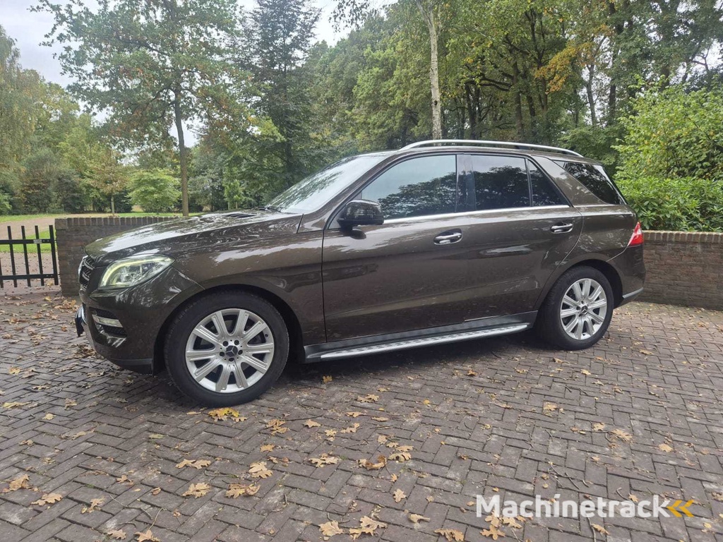Mercedes-Benz - 2012 - M-Klasse - 350 - T-644-PT