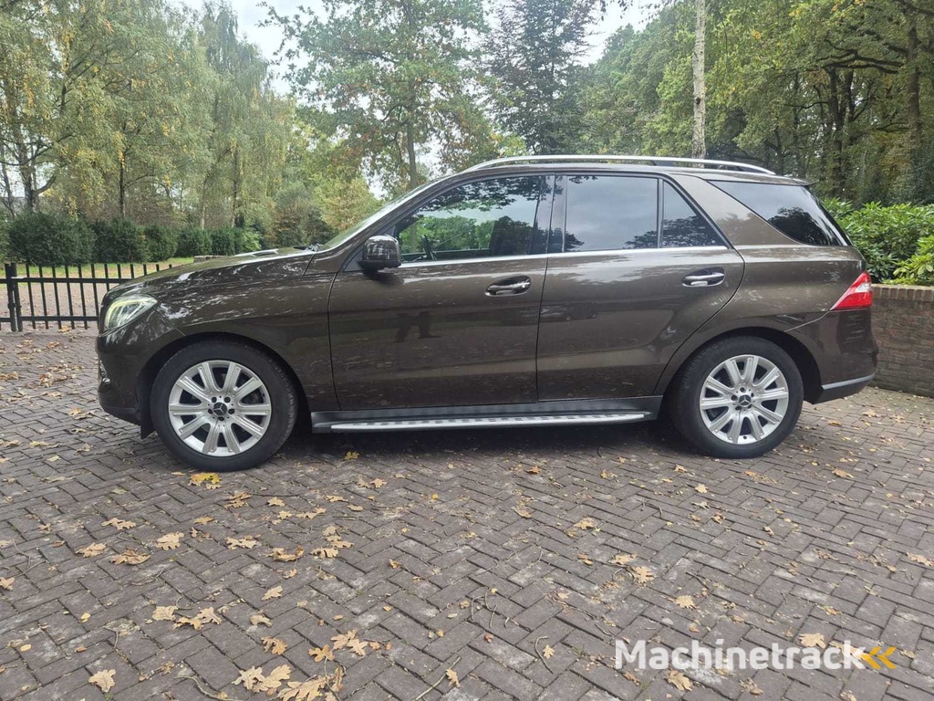 Mercedes-Benz - 2012 - M-Klasse - 350 - T-644-PT