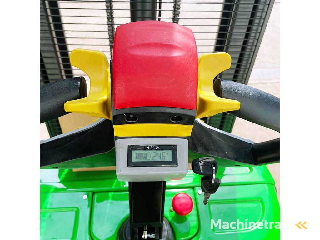 FREUTEK NNT0014 Elektrische Stapelaar 1500 kg - 1600mm