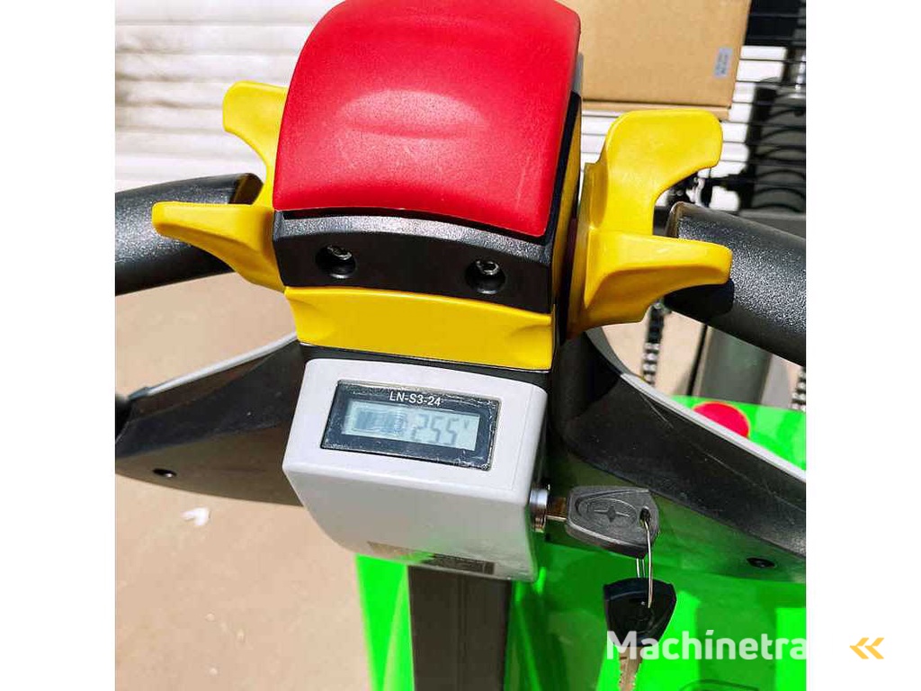 FREUTEK NNT0014 Elektrische Stapelaar 1500 kg - 1600mm