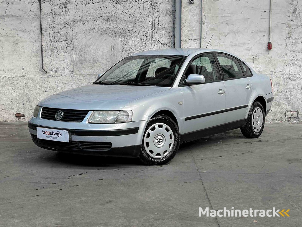 Volkswagen Passat 1.9 TDI Trendline 90PS 2000, 06-FD-FF