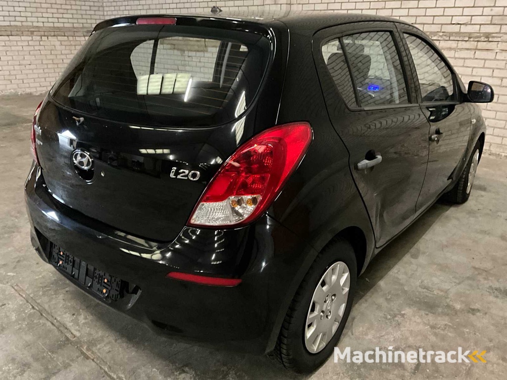 Hyundai i20 Star Edition 1.3 Jahr: 2012