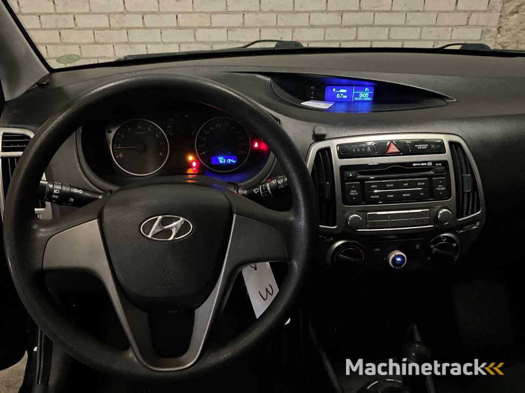 Hyundai i20 Star Edition 1.3 Jahr: 2012