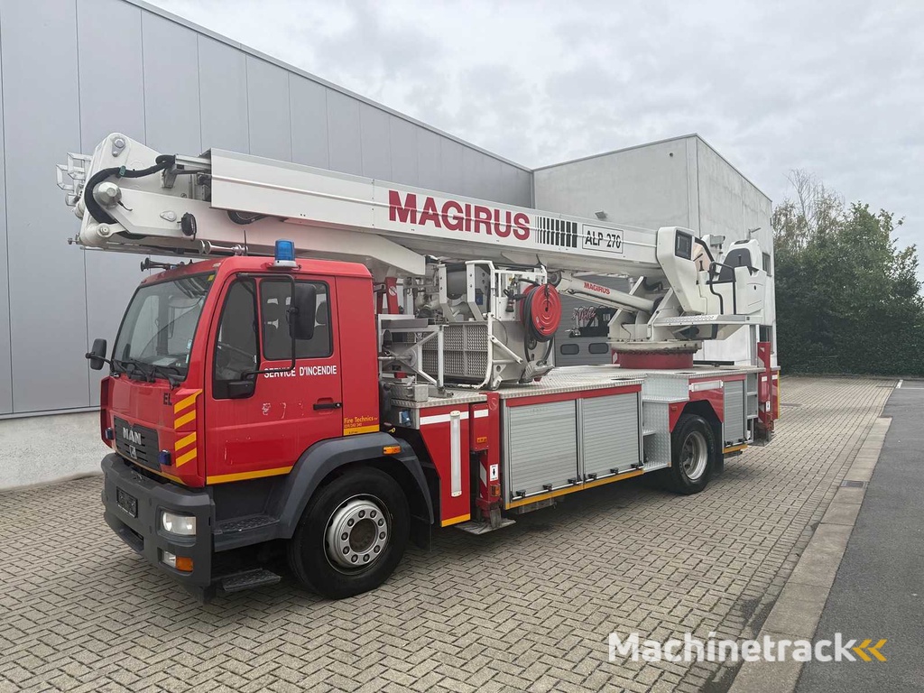 ELEVATOR MAN - 2004 - LE 18.280 4X2 - Feuerwehrauto