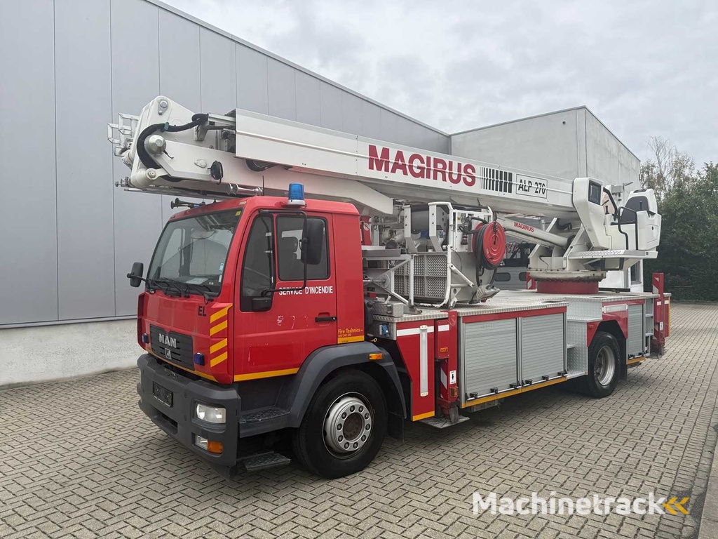 ELEVATOR MAN - 2004 - LE 18.280 4X2 - Feuerwehrauto