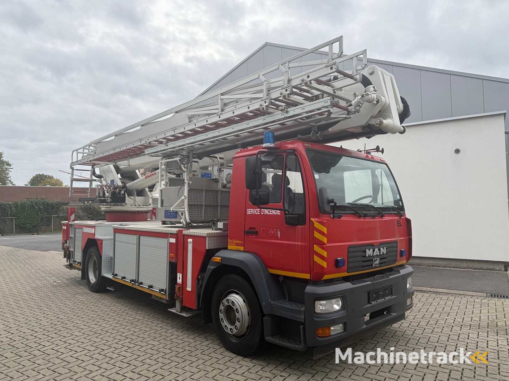 ELEVATOR MAN - 2004 - LE 18.280 4X2 - Feuerwehrauto