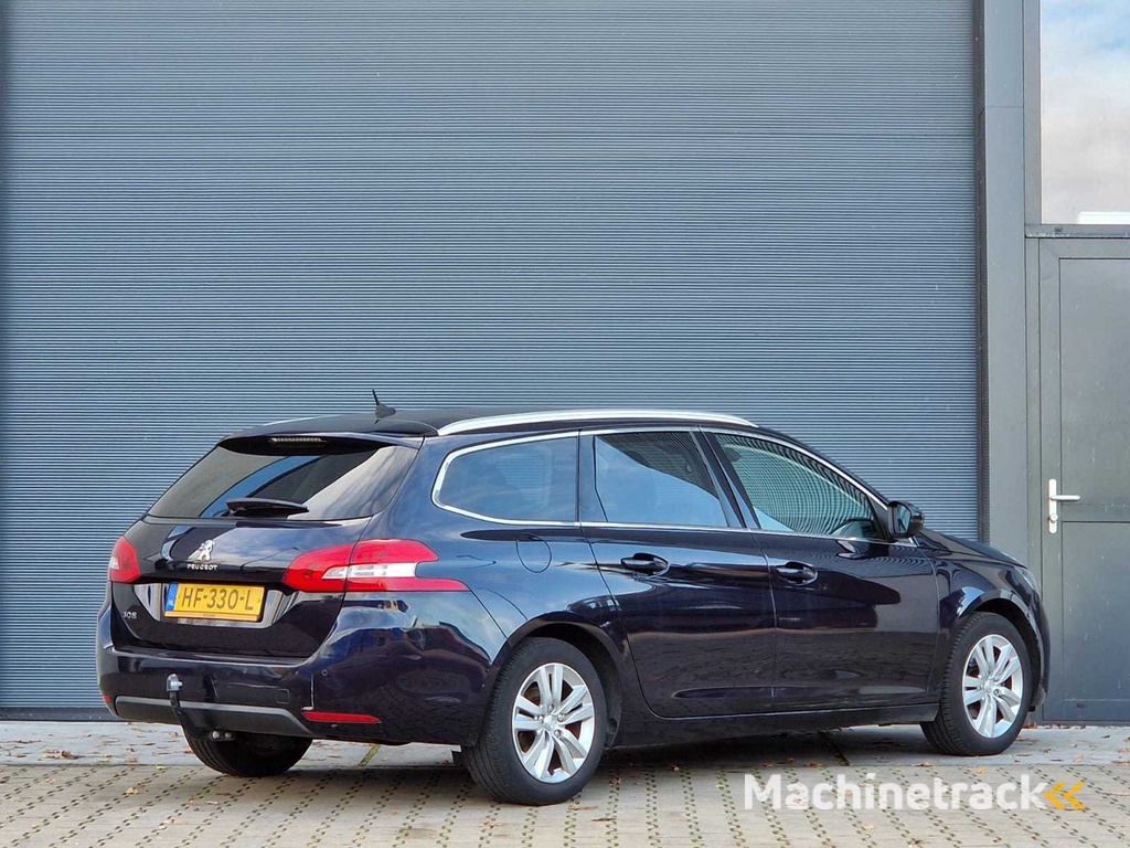 Peugeot - 2015 - 308 SW - 1.2 PureT.Blue L. Ex - HF-330-L