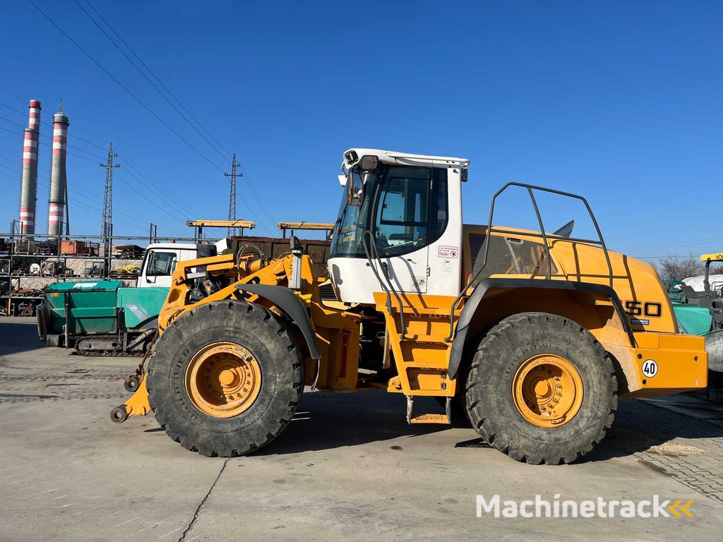 LIEBHERR - L550 - Wiellader - 2015
