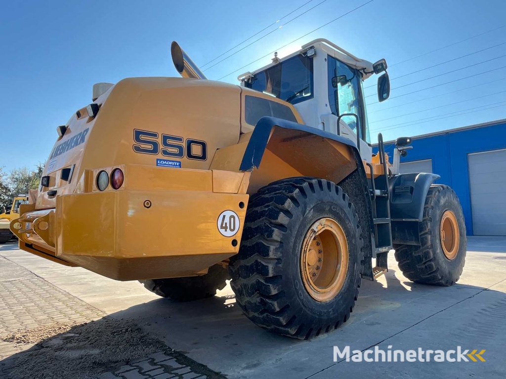 LIEBHERR - L550 - Wiellader - 2015