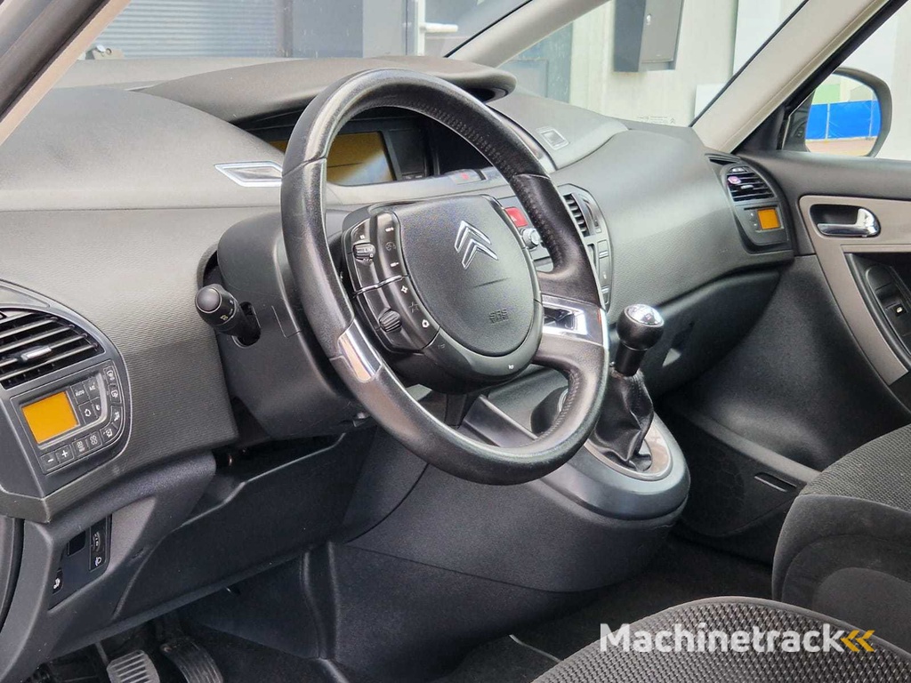 Citroen - 2008 - C4 Picasso - 1.8-16V Ambiente 5p. - 26-ZN-BN