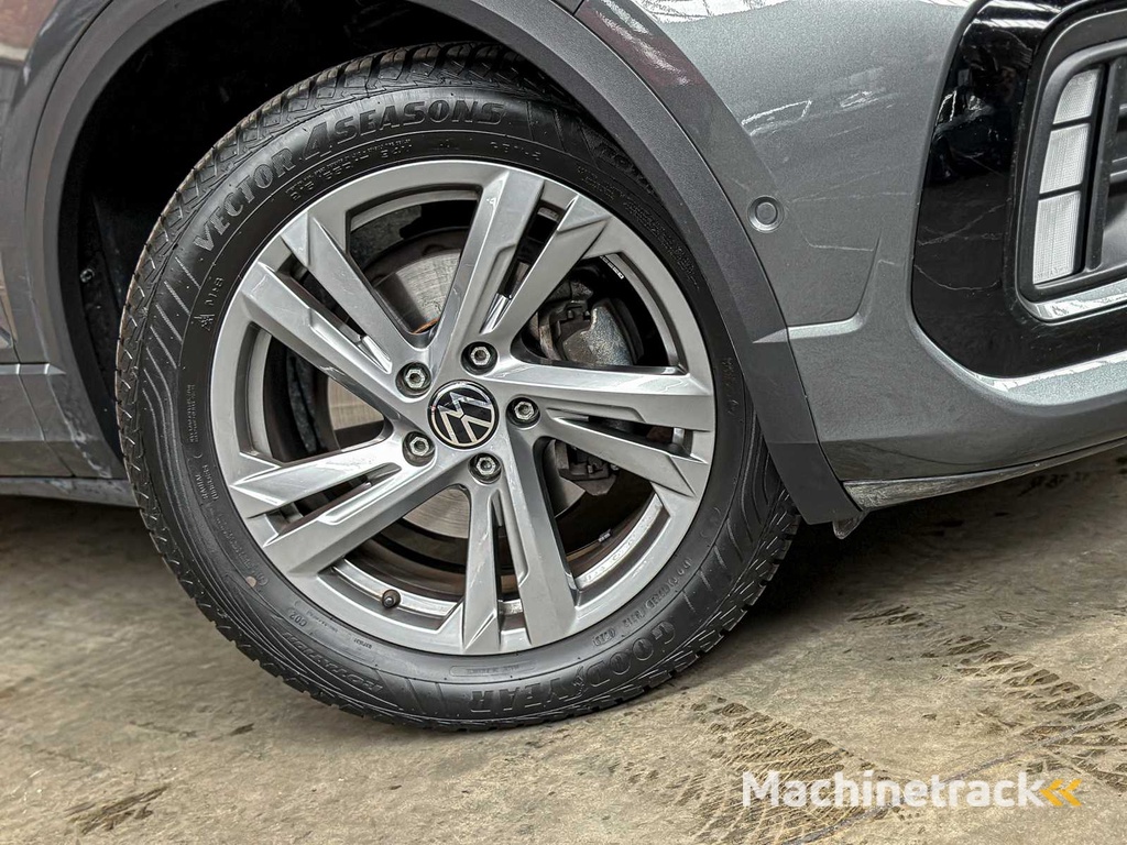 Volkswagen T-Roc R-line 1.5 150PS 2024