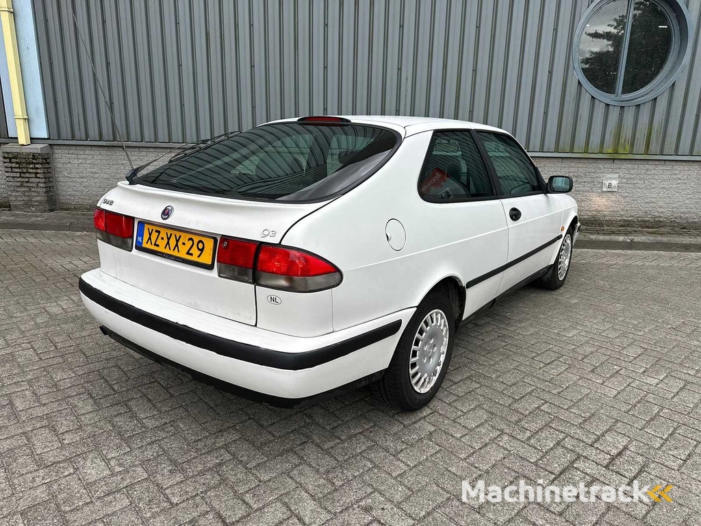 Saab - 1999 - 9-3 Coupé - 2.0 - XZ-XX-29