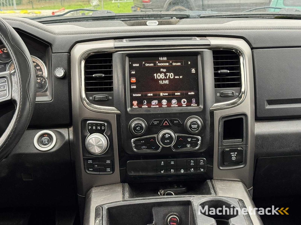 Dodge - Ram 1500 - 5.7 V8 QC 6'4 - VJ-191-T