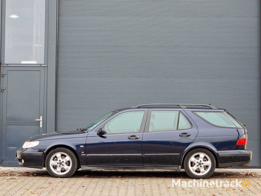 Saab - 2001 - 9-5 Kombi - 2.0t SE - 44-GV-GJ