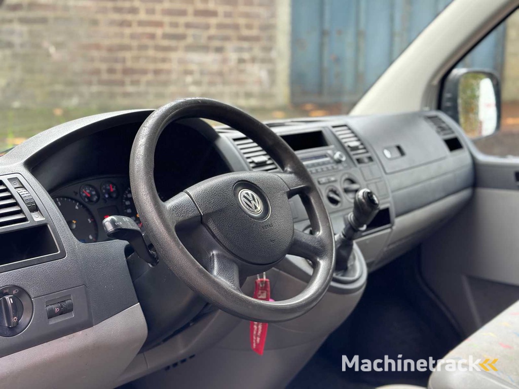 Volkswagen Transporter 2.5 TDI 340 Trend.DC 6er 131PS 2008, 49-VNG-3