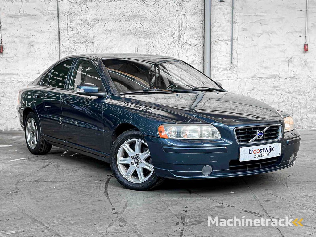 Volvo S60 2.4D Momentum 163PS 2007, 07-XL-GT