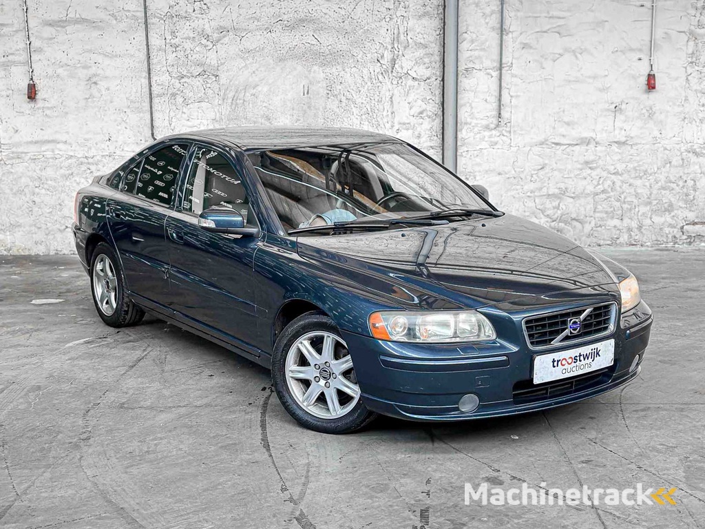 Volvo S60 2.4D Momentum 163PS 2007, 07-XL-GT