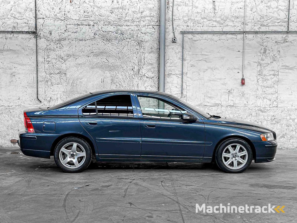 Volvo S60 2.4D Momentum 163PS 2007, 07-XL-GT