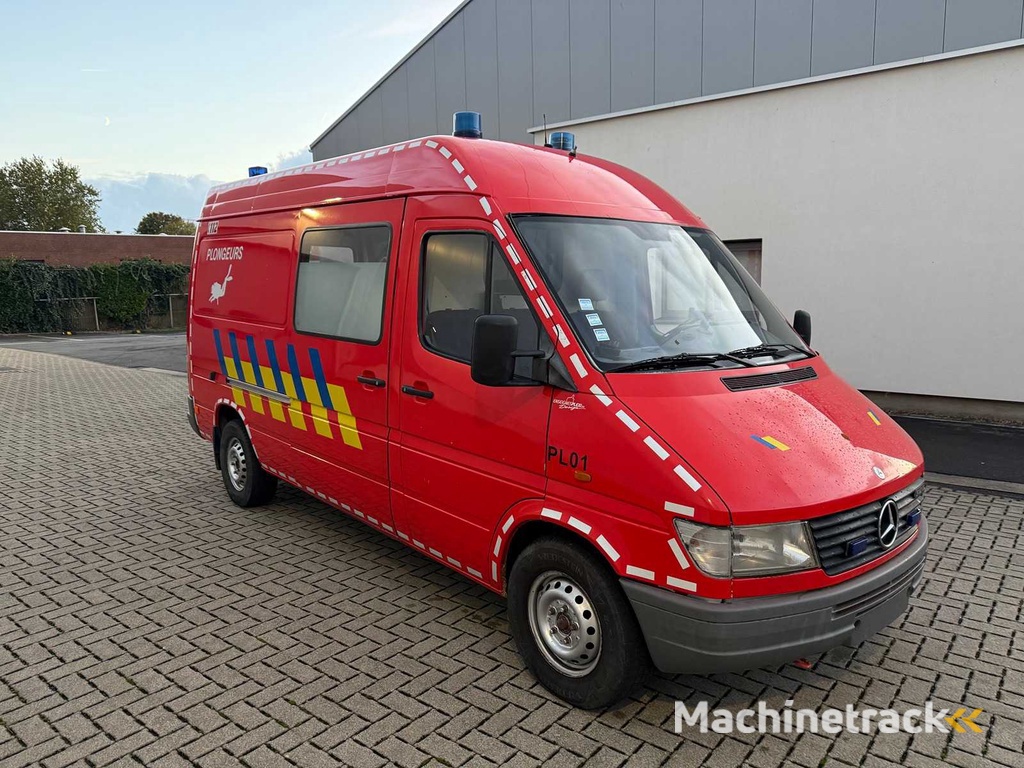 MERCEDES - 1998 - 312 D - Brandweerwagen