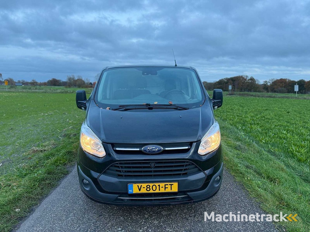 Ford - 2017 - Transit Custom - 290 2.0 TDCI L2H1 Tr - V-801-FT