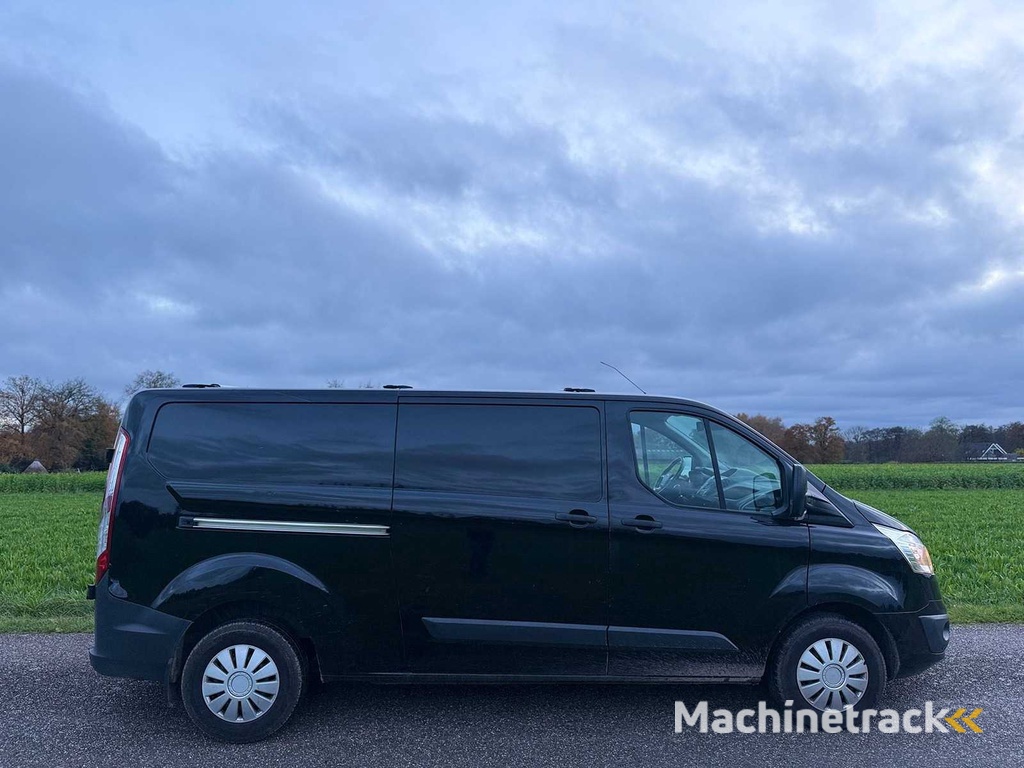 Ford - 2017 - Transit Custom - 290 2.0 TDCI L2H1 Tr - V-801-FT