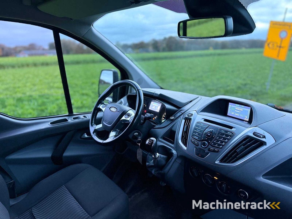 Ford - 2017 - Transit Custom - 290 2.0 TDCI L2H1 Tr - V-801-FT