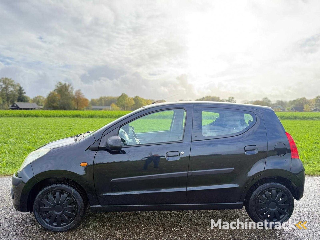 Nissan - 2010 - Pixo - 1.0 Look - 00-NKH-2