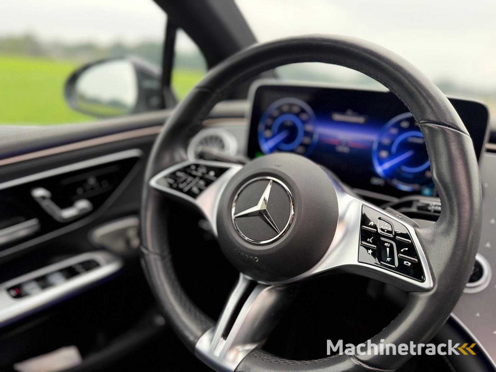 Mercedes-Benz - 2022 - EQE - 350+ Long Range - T-326-VG - 34000 km