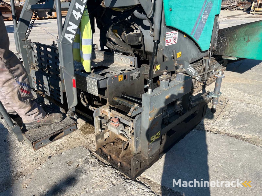 VÖGELE - SUPER 800 - Asfalteermachine - 2012