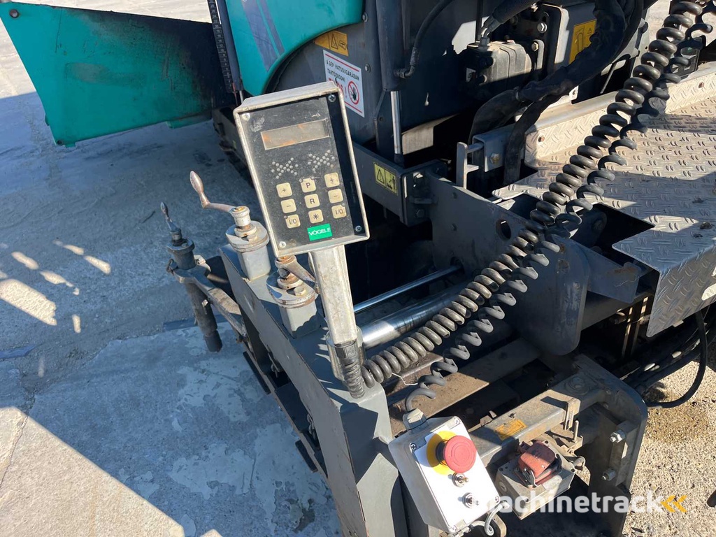 VÖGELE - SUPER 800 - Asfalteermachine - 2012