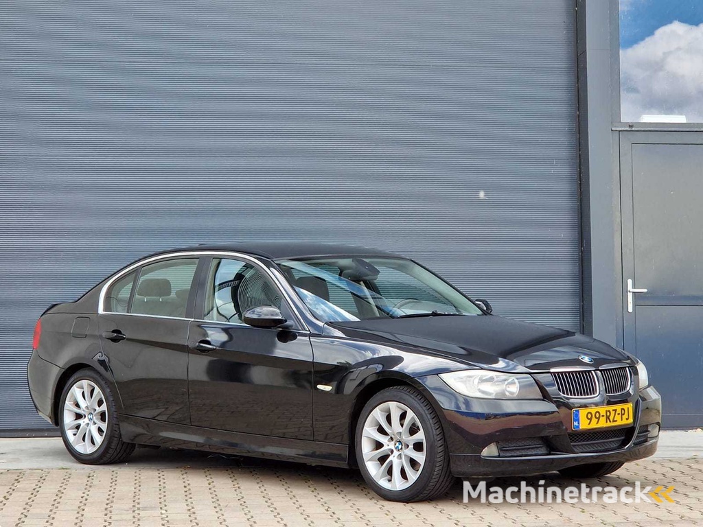 BMW - 2005 - 3er - 318i Dynamic Exec. - 99-RZ-PJ