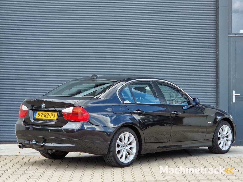 BMW - 2005 - 3er - 318i Dynamic Exec. - 99-RZ-PJ