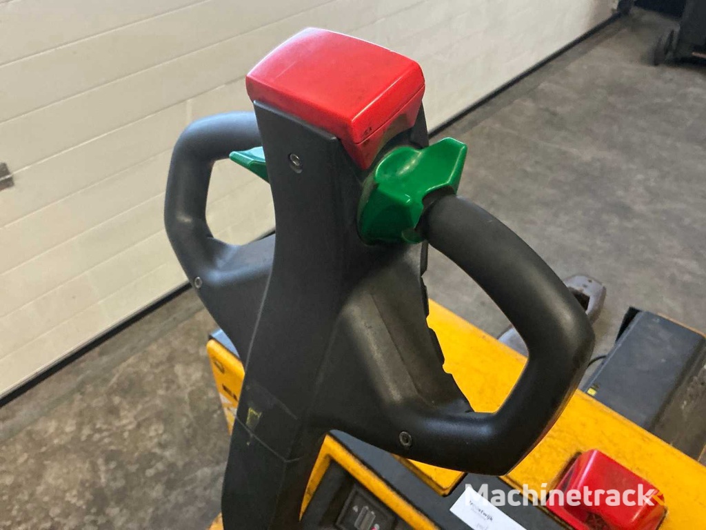 Jungheinrich ELE16 Stapelaar