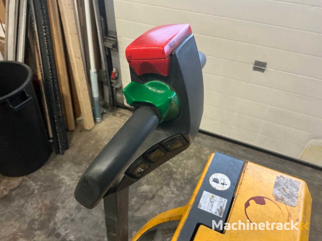 Jungheinrich ELE16 Stapelaar