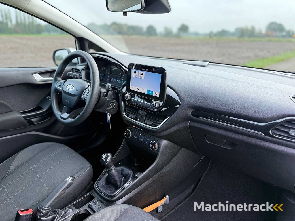 Ford - 2018 - Fiesta - 1.1 Trend - TL-975-L