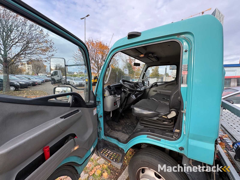 Mitsubishi Fuso Canter 7C18 – 7,5 t – Euro 6 – Abschleppfahrzeug mit Plateau – 136.000 km