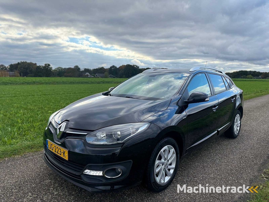 Renault - 2016 - Mégane Kombi - 1.2 TCe Limited - JG-223-K