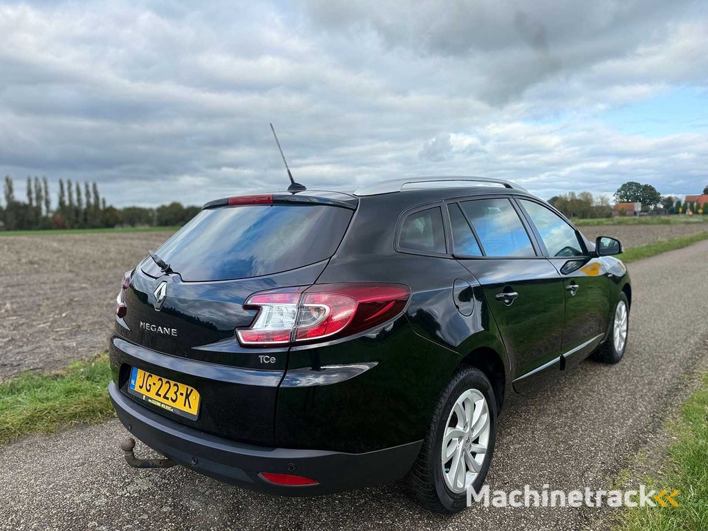 Renault - 2016 - Mégane Kombi - 1.2 TCe Limited - JG-223-K