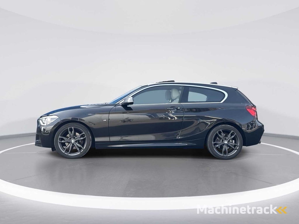 BMW 1er 118i High Executive 2015 | 1-ZNK-65