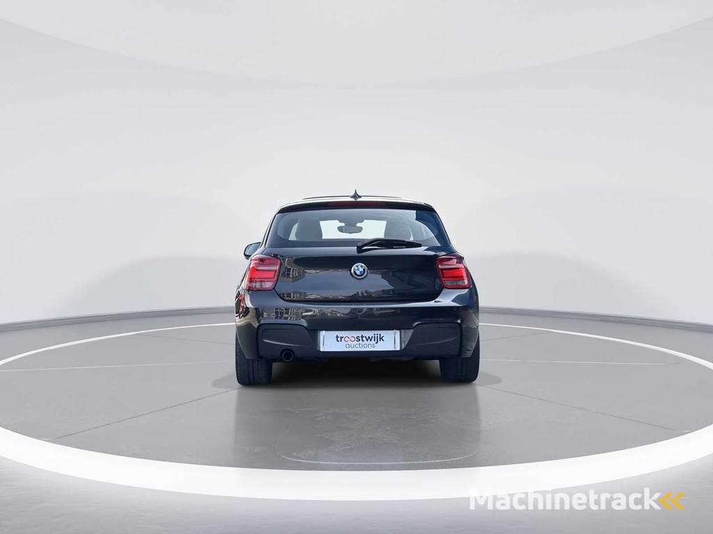 BMW 1er 118i High Executive 2015 | 1-ZNK-65