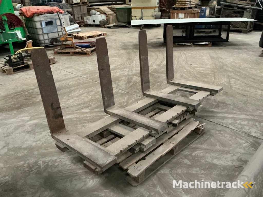 2003 Griptech VGT 50 carriage