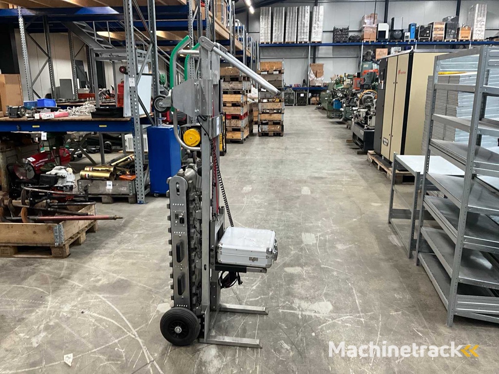 Aata Stair Robot Elektrische traploper / trapklimmer