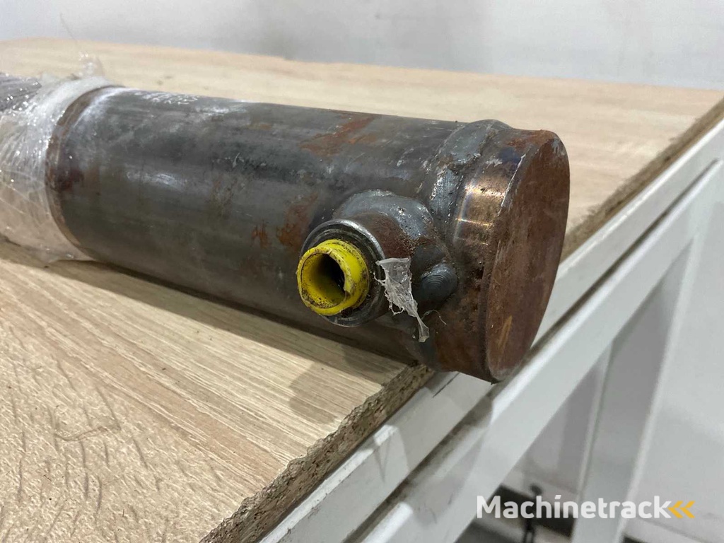 Granite - 8203574N-201086-11/25 - Double oil cylinder