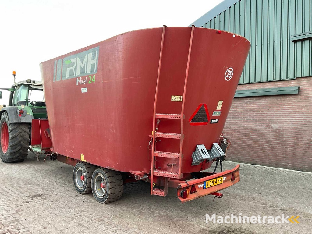 2010 RMH Mixel-24 Feed Mixer