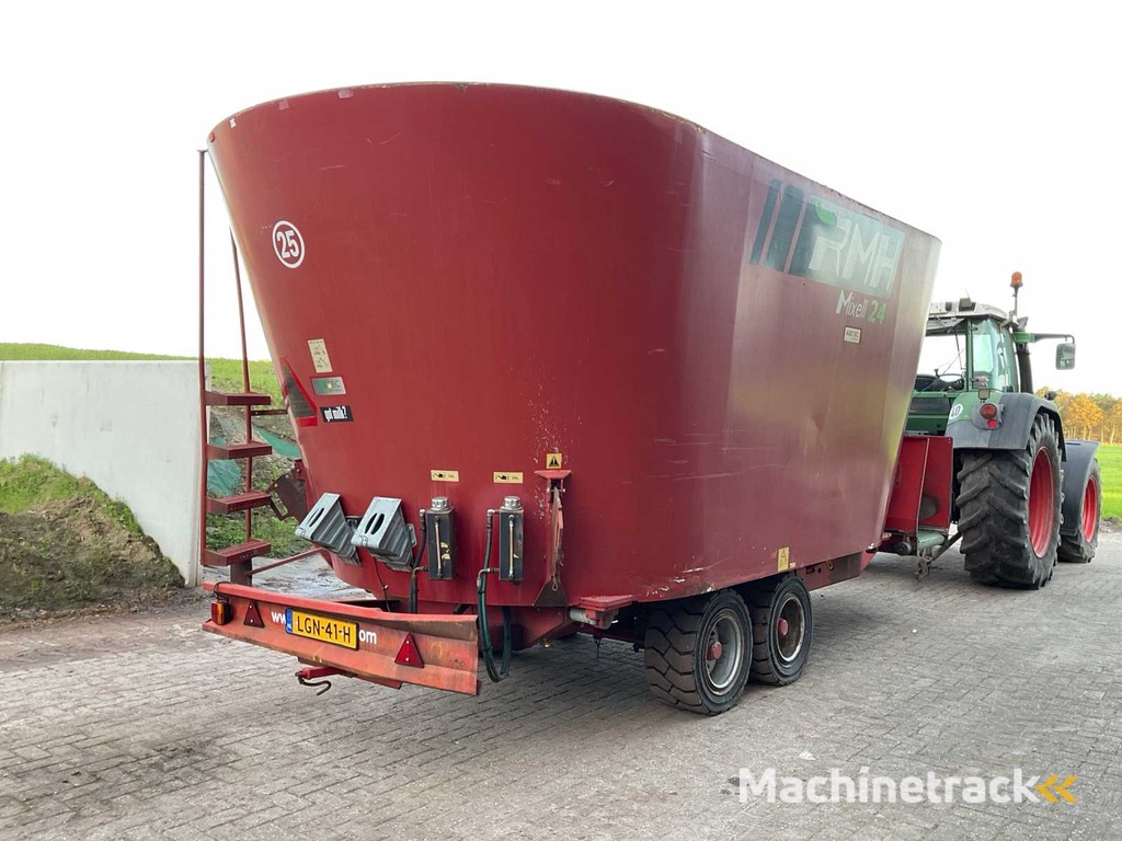 2010 RMH Mixel-24 Feed Mixer